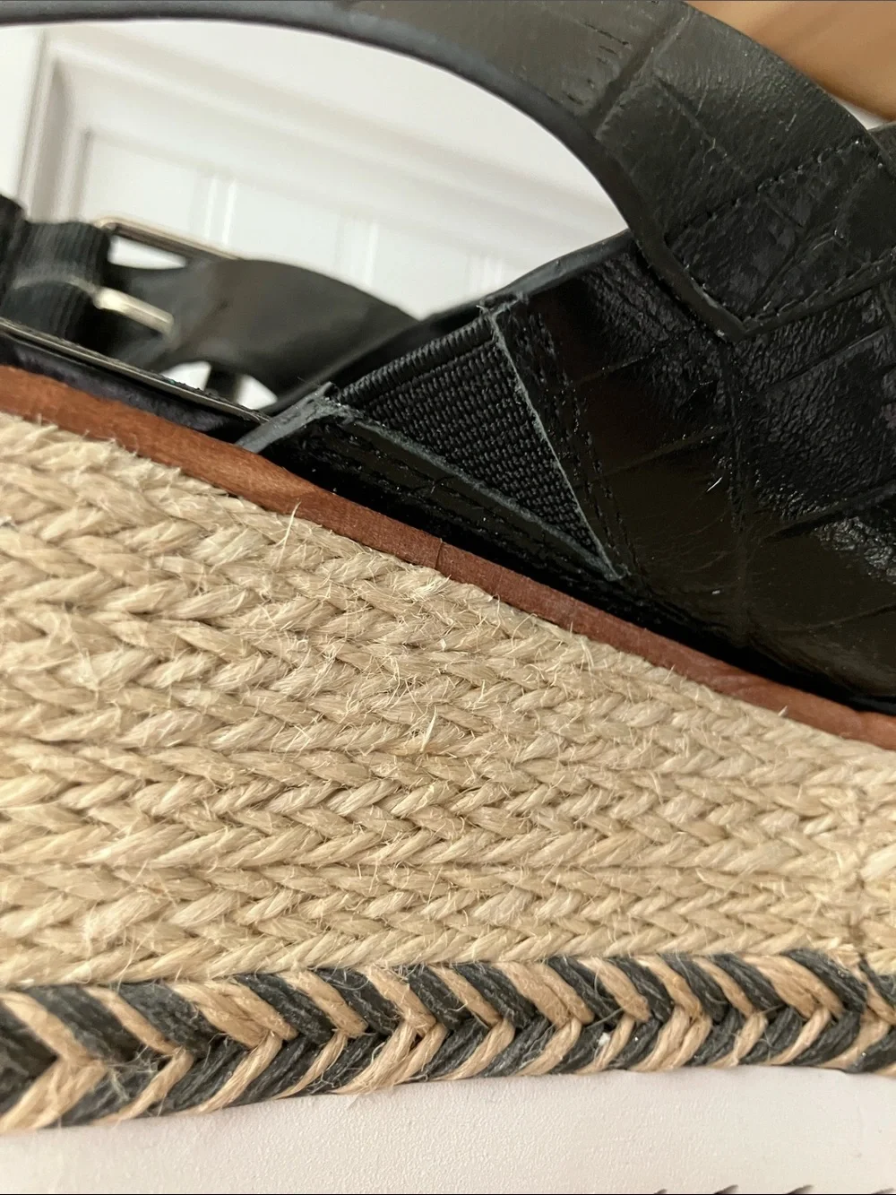 Vince Camuto Marietten Black Croc Embossed Platform Espadrille Sandals 10 Chic